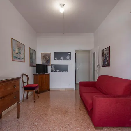 Casa Lilly, Luminosissimo A *